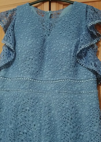 46 Beden Dantel Detaylı midi boy elbise abiye tarzı
