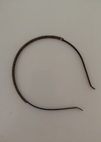 Renkli Pul Detaylı Kadın Taç - Görsel 4