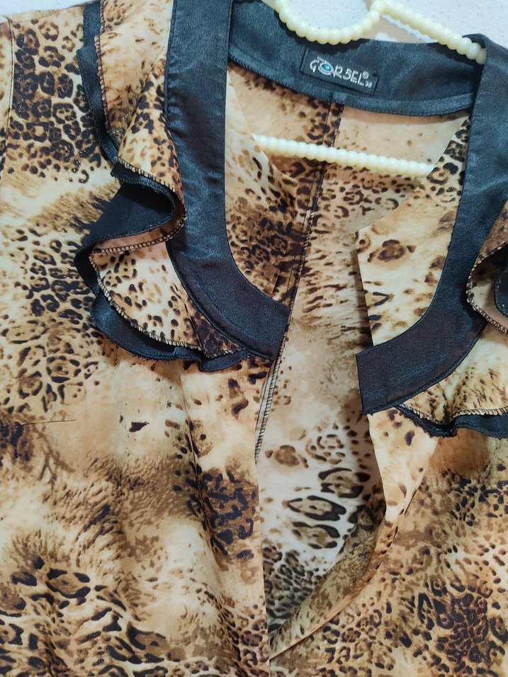 Kahverengi Yılan Desenli Kolsuz gecelik - Görsel 2