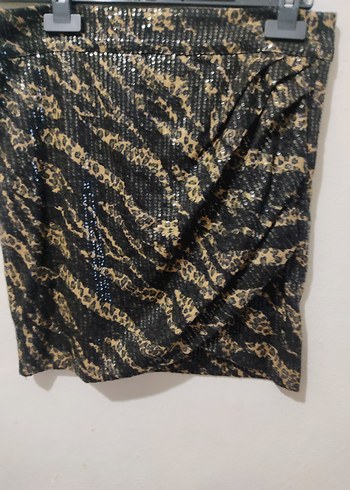 Drapeli Siyah Yılan Desenli Mini Etek - Görsel 2