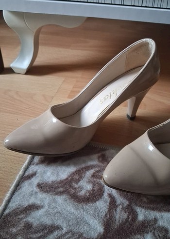 Bej Stiletto Topuklu Kadın Ayakkabı - Görsel 3