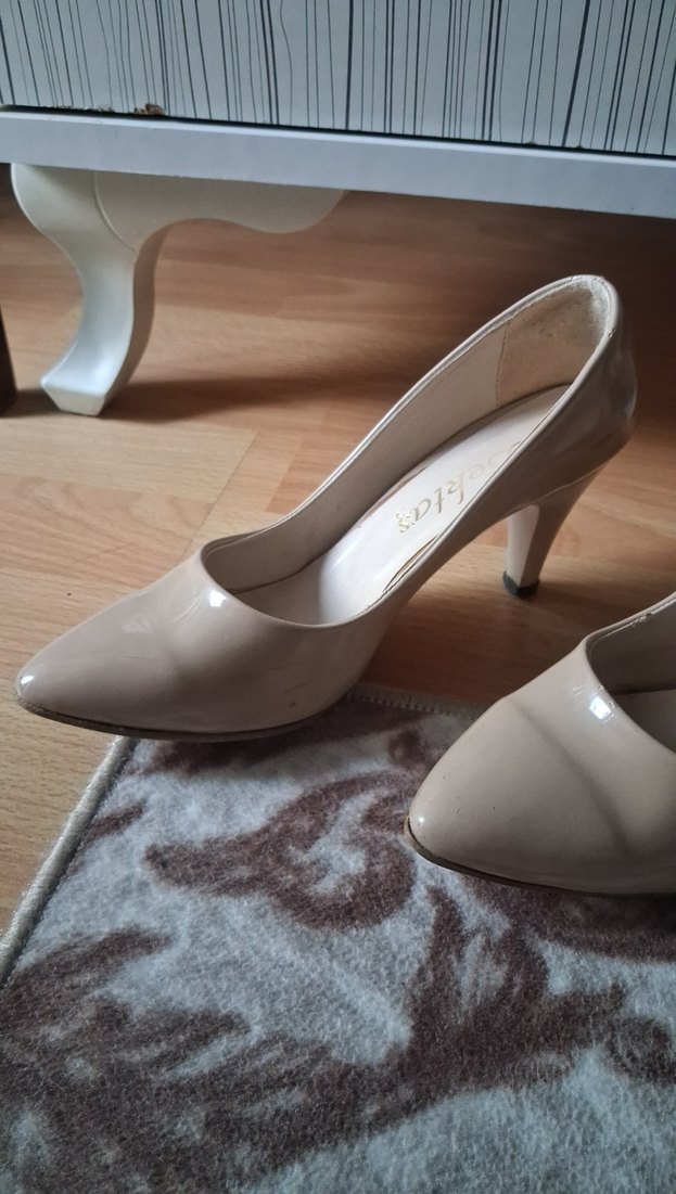 Bej Stiletto Topuklu Kadın Ayakkabı - Görsel 3