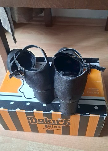 Siyah Tokalı Blok Topuk Kadın Ayakkabı - Görsel 3