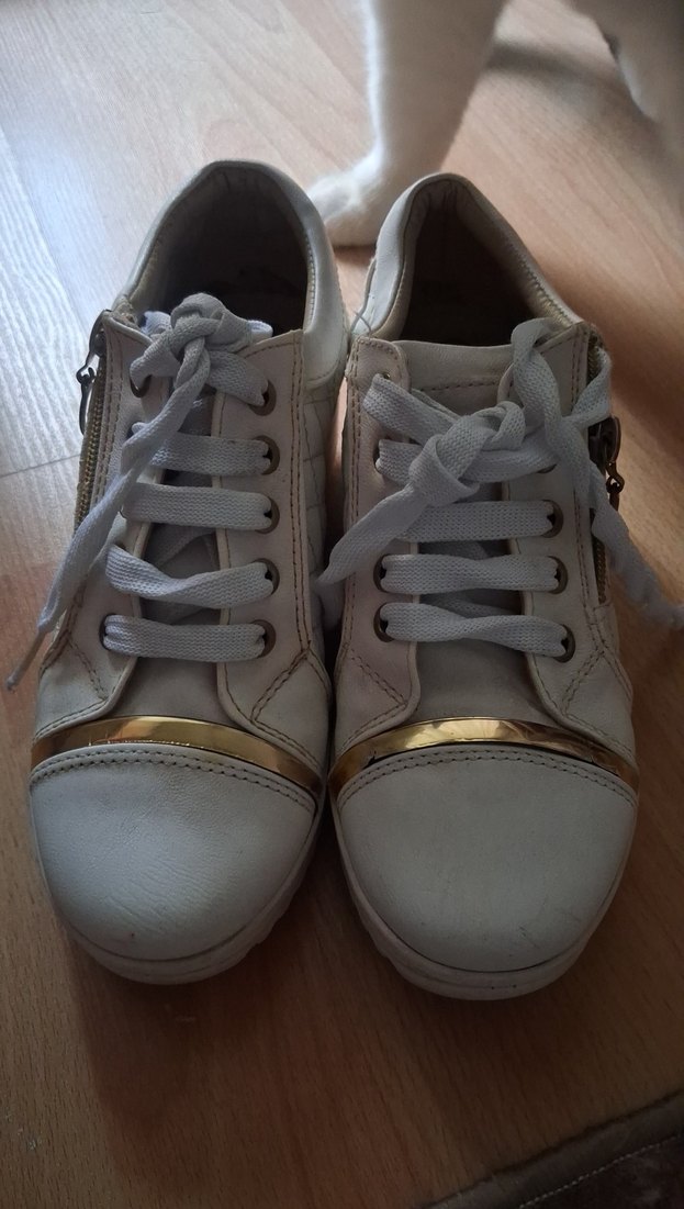 Beyaz Kadın Dolgu Topuklu Spor Ayakkabı - Görsel 4