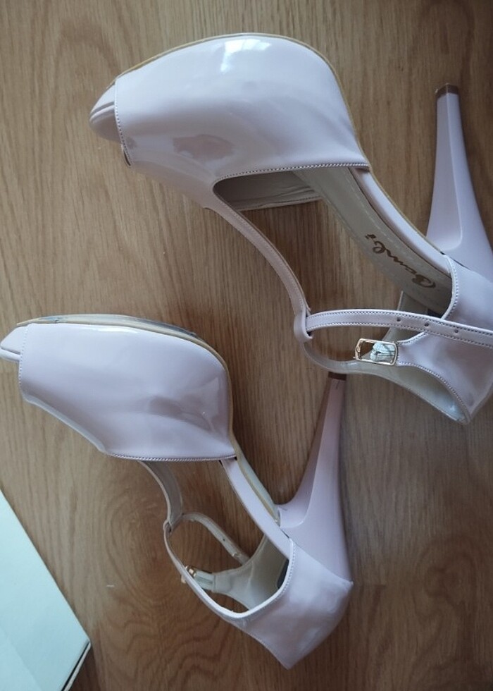 Bambi marka pudra pembesi rugan topuklu ayakkabı - Görsel 4