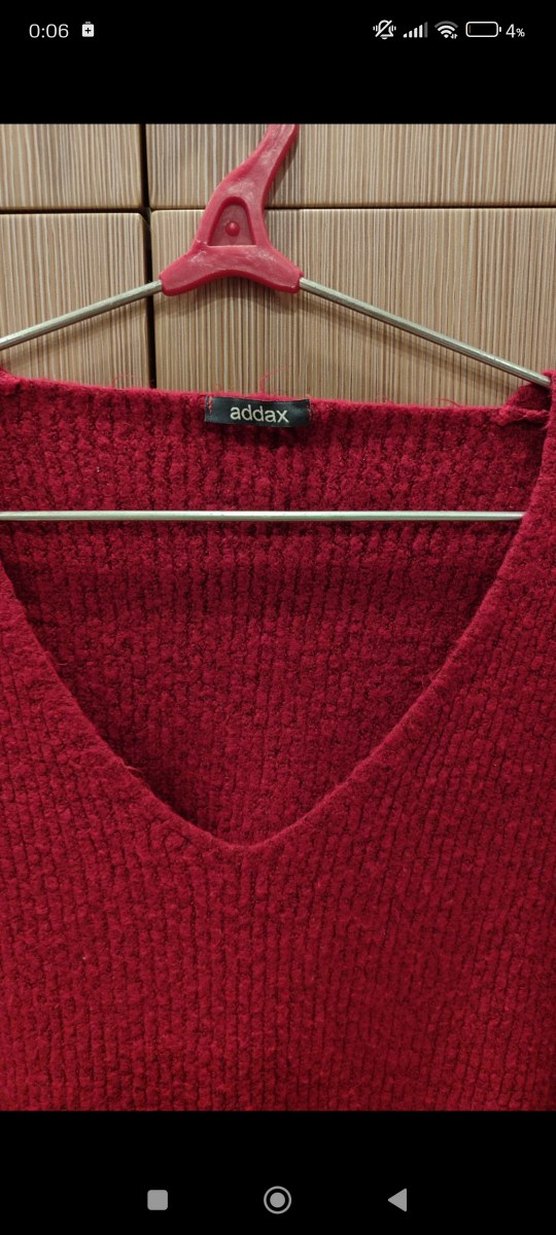 Kırmızı V Yaka Kadın Kazak - Görsel 2