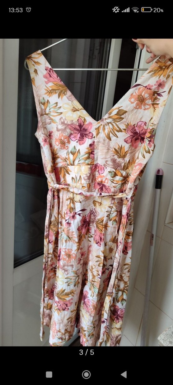 Çiçek Desenli V Yakalı Midi Elbise - Görsel 3