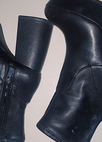 36 Beden Bershka platform bot