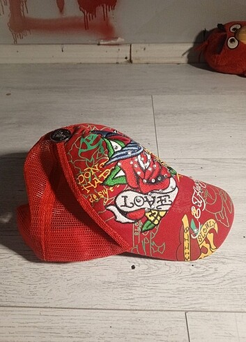 Beden kırmızı Renk Ed Hardy Cap