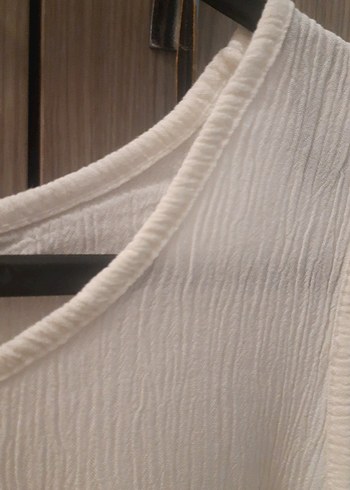 Dantel Detaylı Beyaz Kolsuz Bluz - Görsel 4