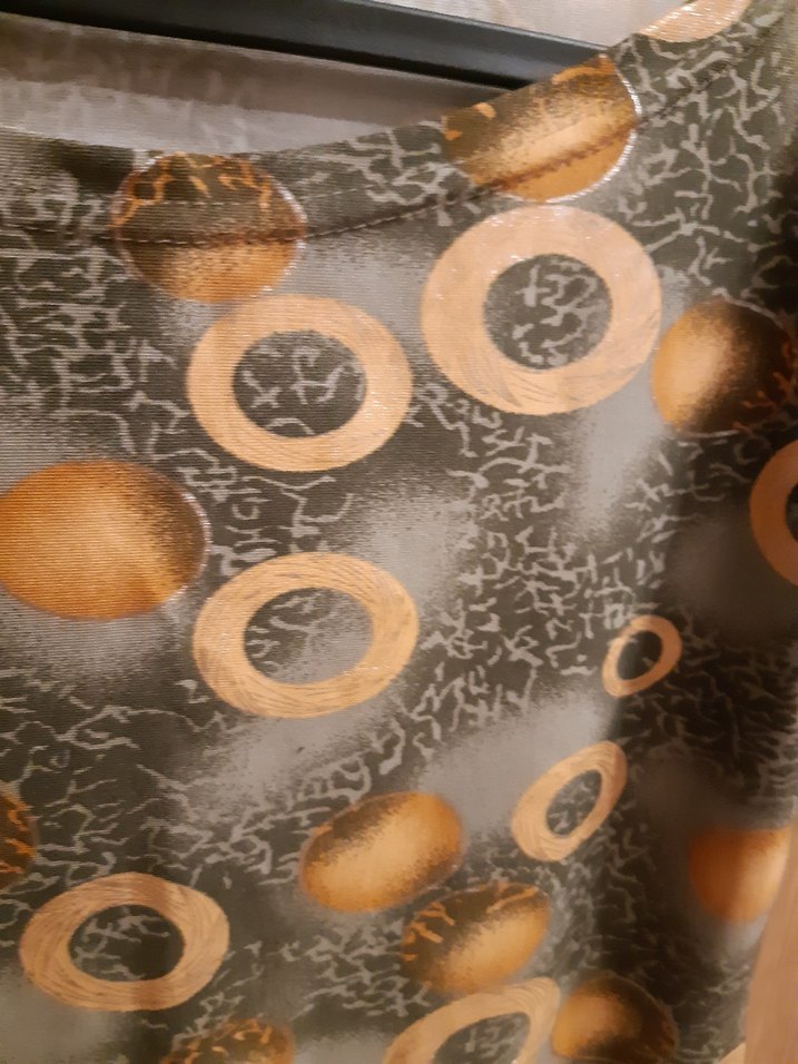 Düğmeli Vintaj Desenli Kadın bluz - Görsel 2