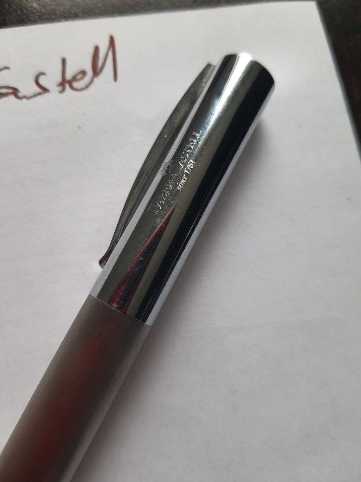 Faber Castell Metalik Gri Dolma Kalem - Görsel 4