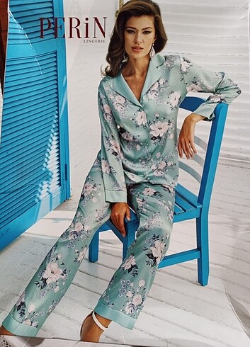 Mint Yeşili Bahar Çiçek Desenli Kadın Saten Pijama Takım 