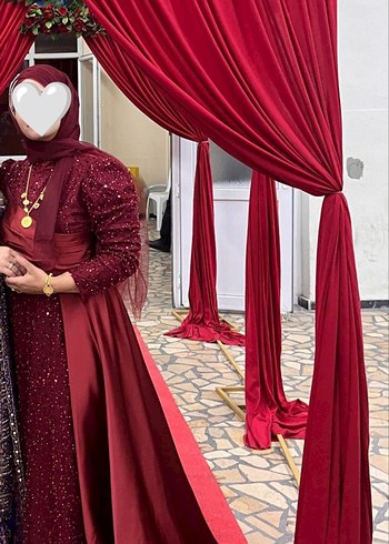 40 Beden bordo Renk Bordo Uzun Abiye Elbise Yüksek Yakalı