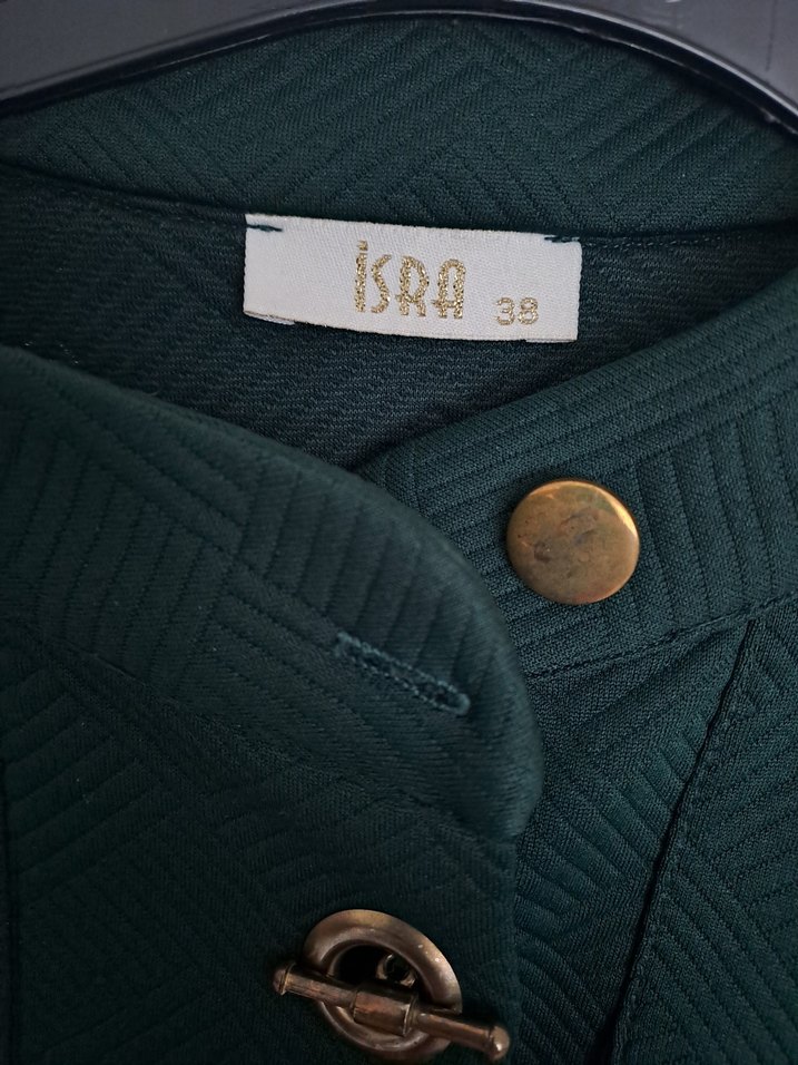 Düğmeli Uzun Yeşil Kadın Kaban - Görsel 2