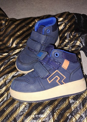 Erkek Çocuk Lacivert Cırtlı Spor Ayakkabı - Görsel 2