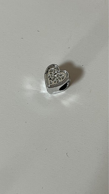 Pandora charm bileklik charmı