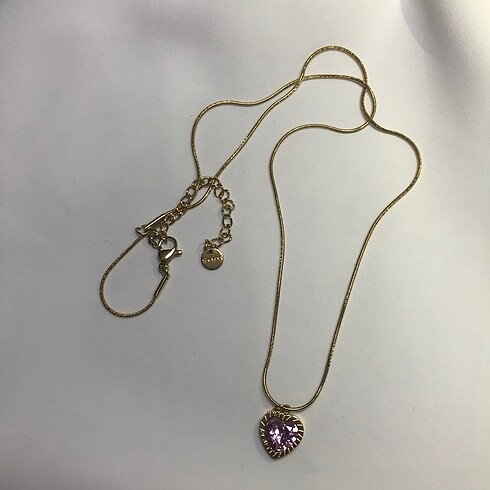 Purple heart kolye