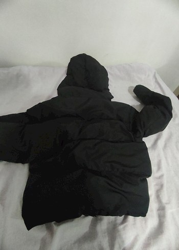 Siyah Kapüşonlu Kadın Kış Montu - Görsel 3