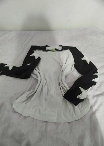 Beyaz Siyah Yıldız Baskılı Uzun Kollu Kız Tişörtü - Görsel 2