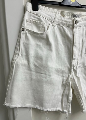 Kadın Beyaz kot şort - Görsel 3
