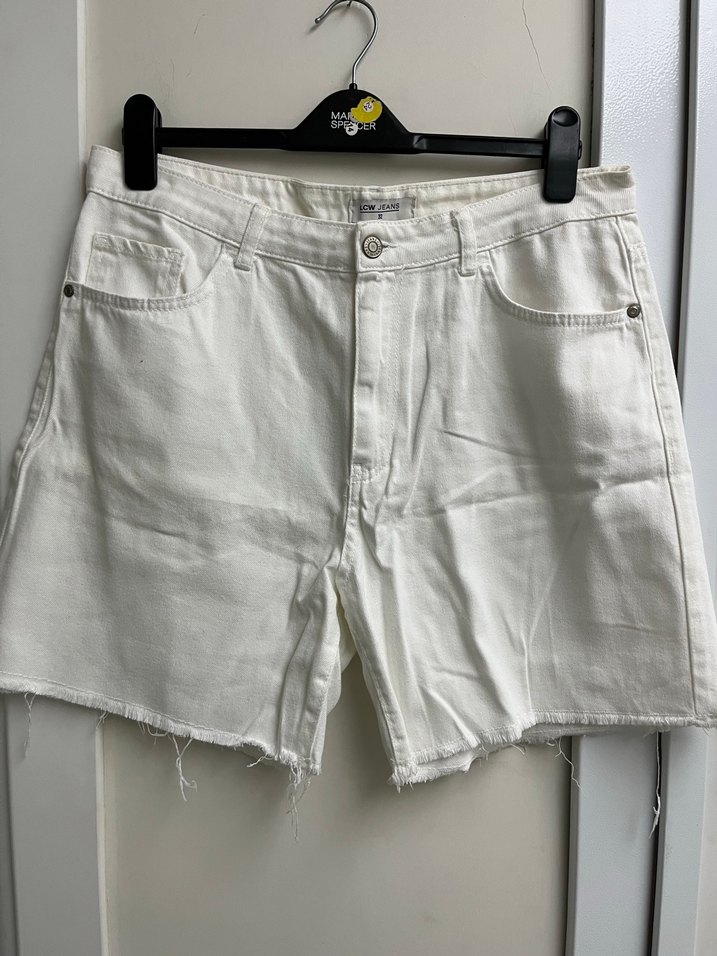 Kadın Beyaz kot şort - Görsel 2