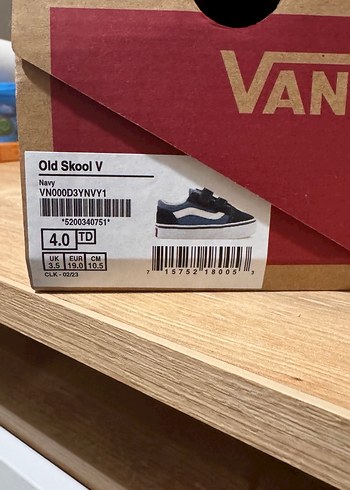 Vans 19