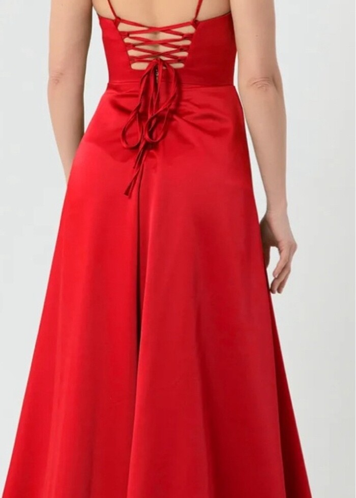 kırmızı saten yırtmaçlı abiye / elbise / mezuniyet elbisesi - Görsel 4
