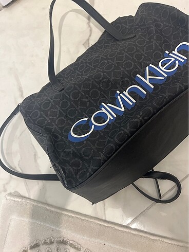  Beden siyah Renk Calvin klein orjinal çanta