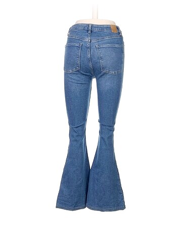 36 Beden Bershka Jean / Kot %70 İndirimli.