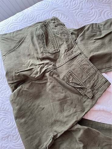 34 Beden Stradivarius pantolon