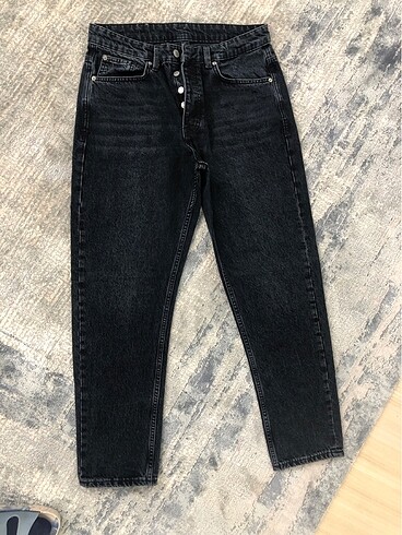 40 Beden Zara pantolon yeni