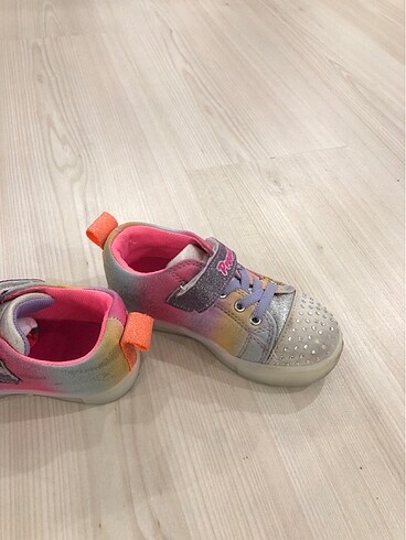 Işıklı spor ayakkabı - Görsel 10