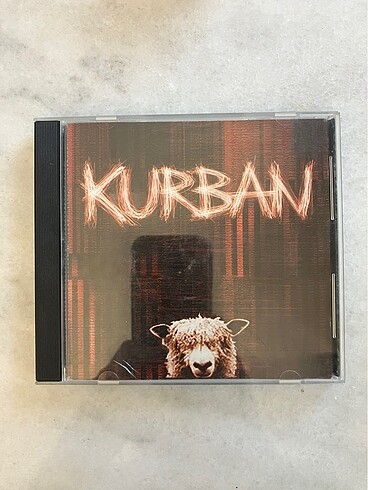 Kurban - İlk albüm CD