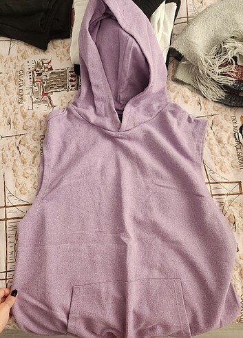 Kolsuz şapkalı hoddie