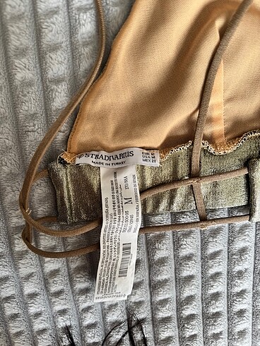 m Beden Stradivarius crop