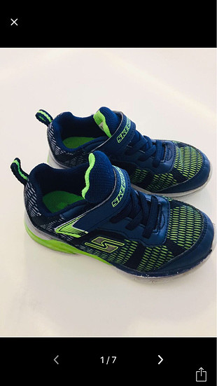 Skechers