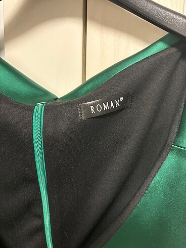 Roman marka ördek yeşili saten gece elbisesi - Görsel 3