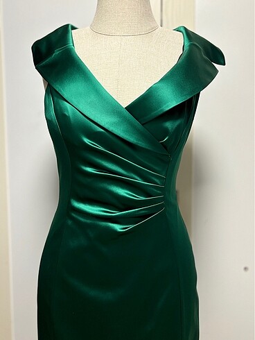 Roman marka ördek yeşili saten gece elbisesi - Görsel 2
