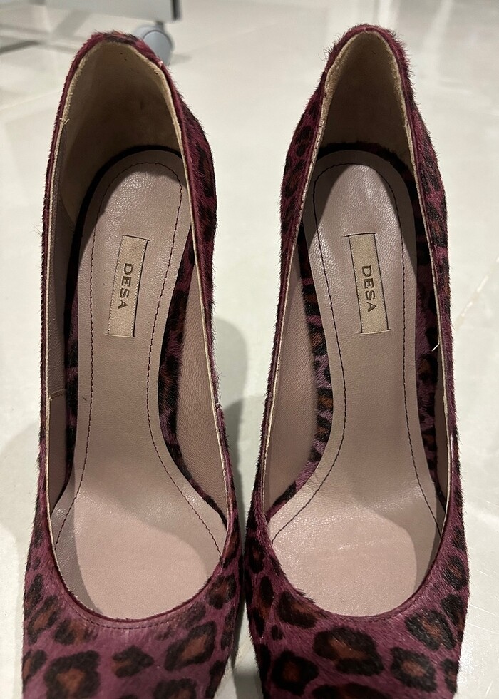 Desa deri , yeni , bordo siyah leopar tüylü kumaş , 39 numara , - Görsel 4