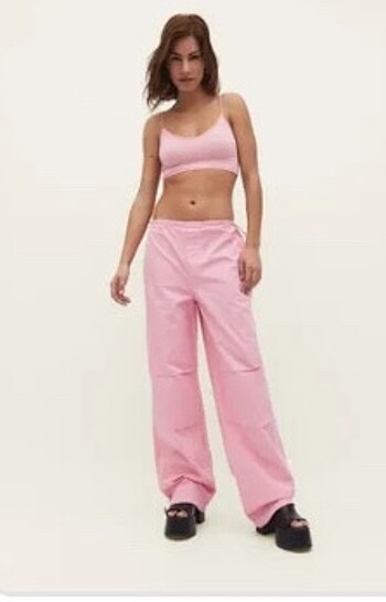 Stradivarius stoperli poplin paraşüt pantolon