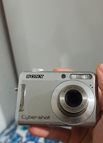 SONY DSC-S650 DİJİTAL KAMERA