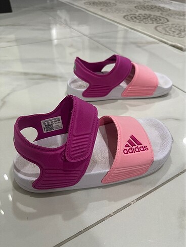 Adidas Sandalet