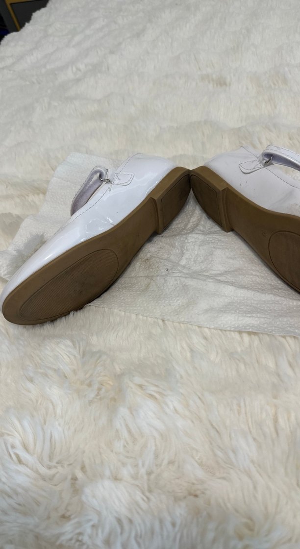 Beyaz Kürklü Kız Babet Ayakkabı - Görsel 2