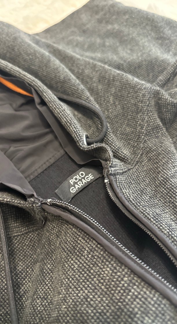 Gri Kapüşonlu Fermuarlı Erkek Ceket - Görsel 3