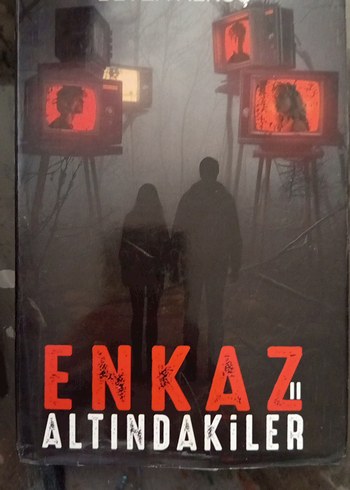Beden Beyza Alkoç - Enkaz ve Altındakiler Roman Seti