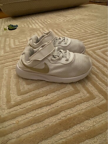 Nike Ayakkabı
