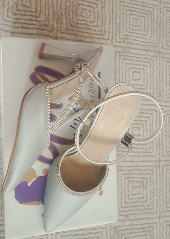 Beyaz Stiletto Topuklu Kadın Abiye Ayakkabı - Görsel 2