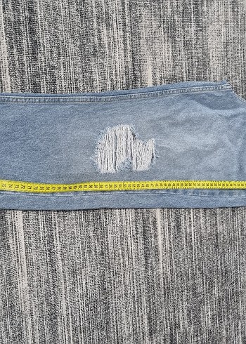 36 Beden Açık mavi Yırtık Detaylı Mom jean Pantolon