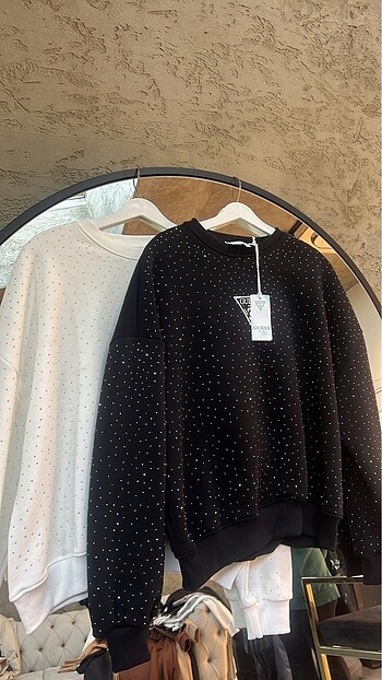 Taşlı Sweat L beden